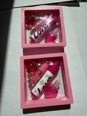 Miss Fon LOVE Pink Heart Lip Gloss Set — Pink - 2 sets